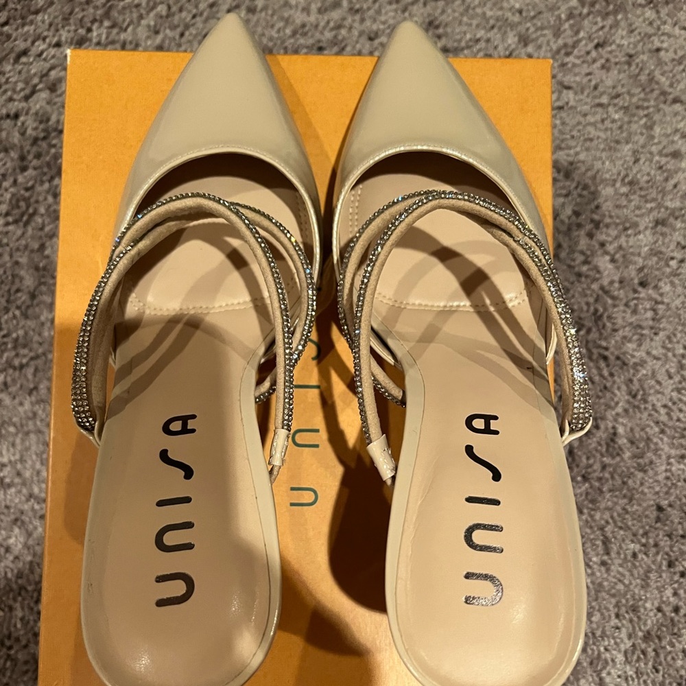 Dressy mules